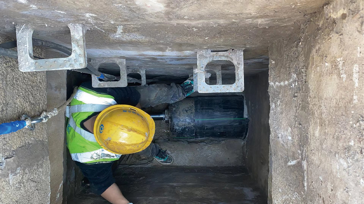 文登HDPE短管内衬法